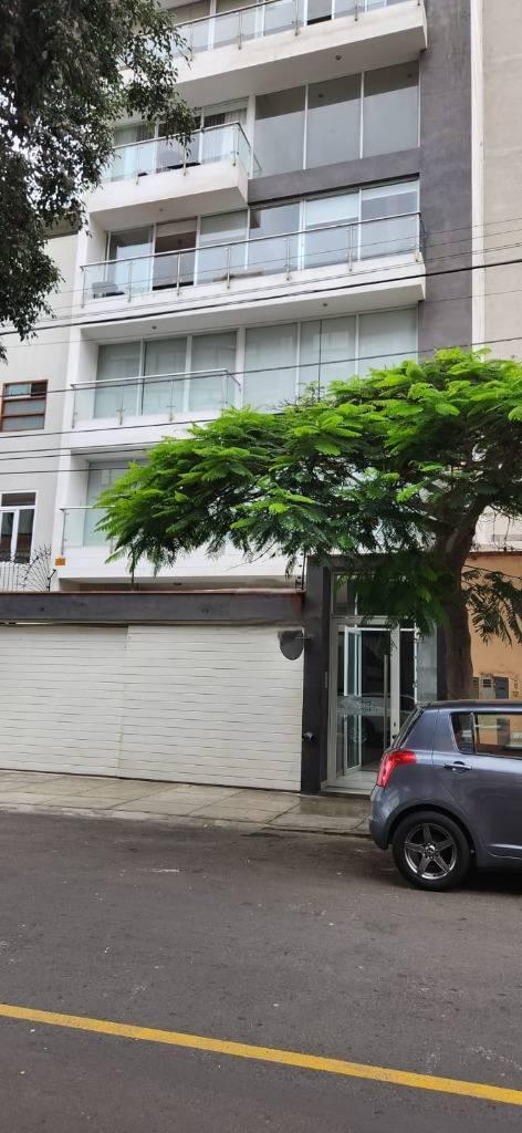 Vendo Lindo Duplex con Terraza en Excelente Zona de Miraflores