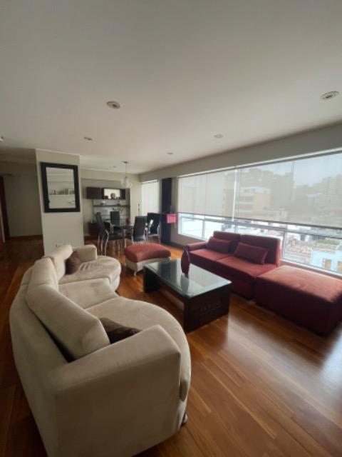 Departamento en venta en Miraflores - 100 m², 2 dormitorios