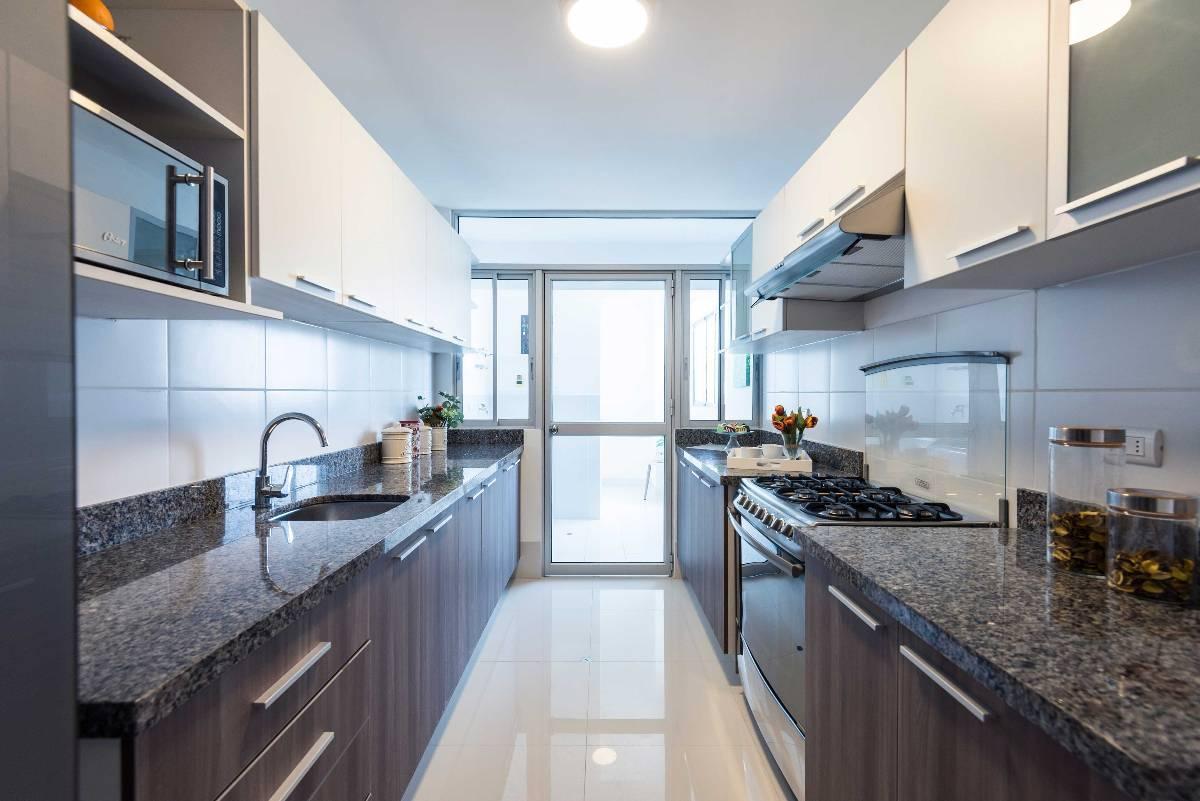 Vendo Departamentos de 2 y 3 Dormitorios en Miraflores