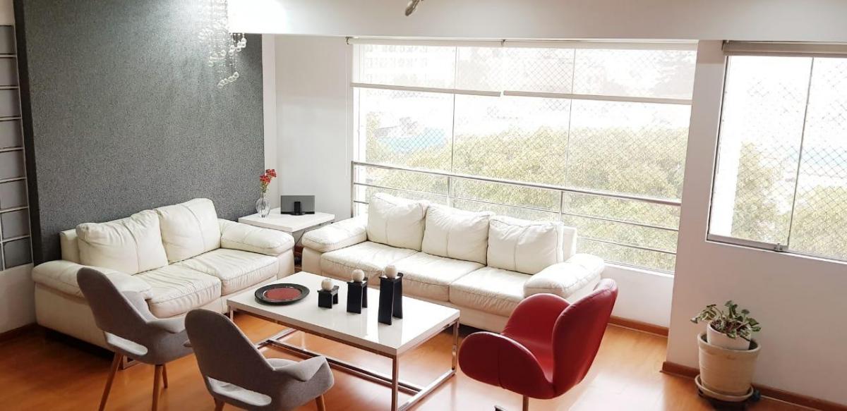 Vendo Departamento Duplex de 260 m² en Roca y Boloña, Miraflores.