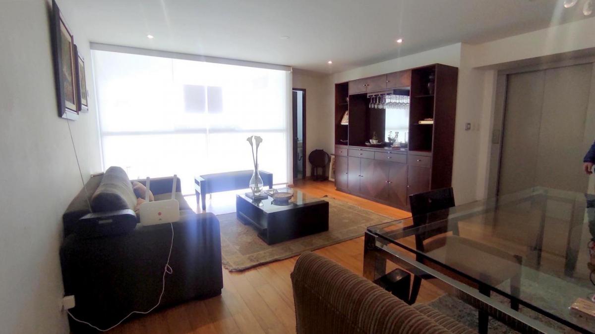 Vendo Departamento de 156 m², 3 Dormitorios, Cerca a Parques, Miraflores