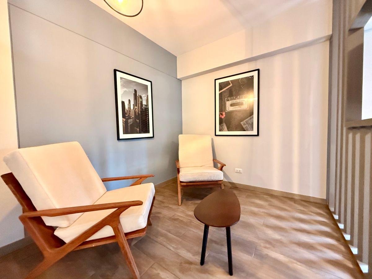 En Venta Departamento de 98 m² + 2 Estacionamientos - Calle Berlín Miraflores