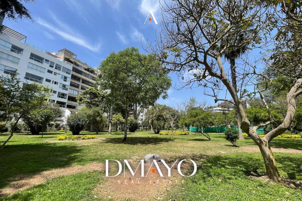 Venta de Departamento de 170 m² en General Córdova, Miraflores - Salida a Parque Naciones Unidas.