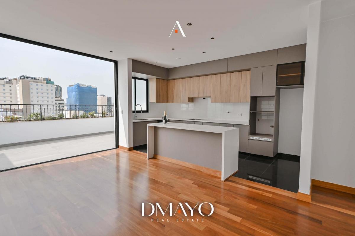 Venta Duplex No Paga Alcabala a Dos Cuadras del Malecón | 04 Dorm