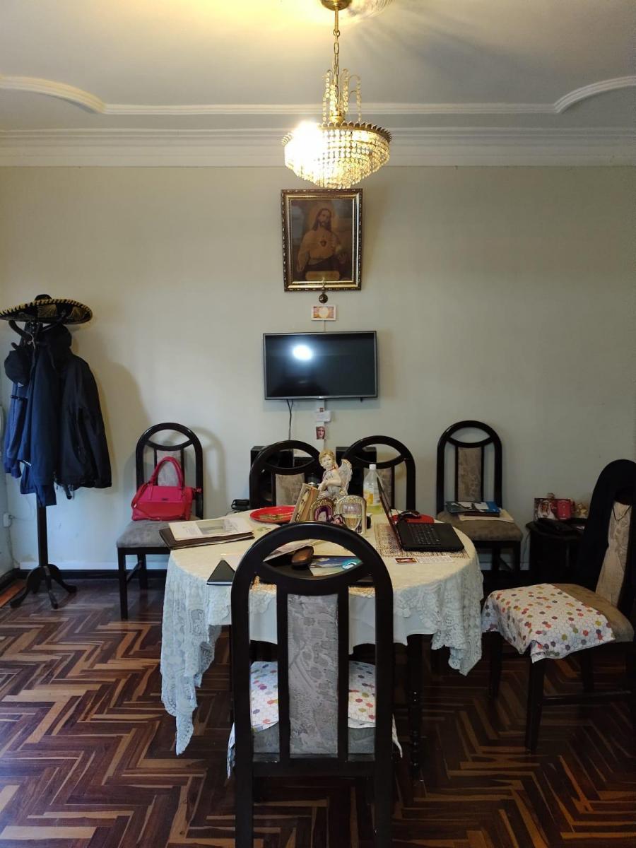 Remato Lindo Departamento en Primer Piso a Media Cuadra del Parque Carmen