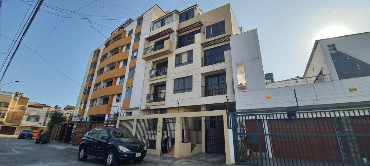 ¡Excelente Departamento de Tres Dormitorios en Pueblo Libre!