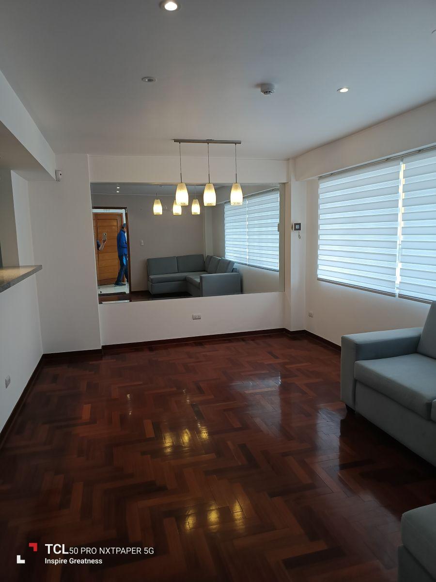 Venta de Dpto en 1er Piso 107 m² 3 Dorm 2 Cocheras san Borja