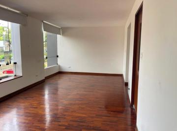 San Borja – Venta Departamento de 101 m² con Vista Exterior y Cochera en Chacarilla