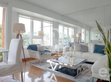 Venta de Amplio y Exclusivo Departamento en San Borja