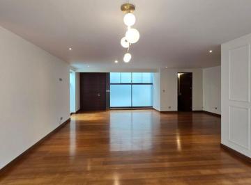Venta de Departamento en Chacarilla, Amplio E Iluminado. Cocheras Paralelas. ID. 1108