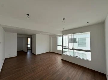 Departamento en venta en Los Olivos - 112 m², 3 dormitorios
