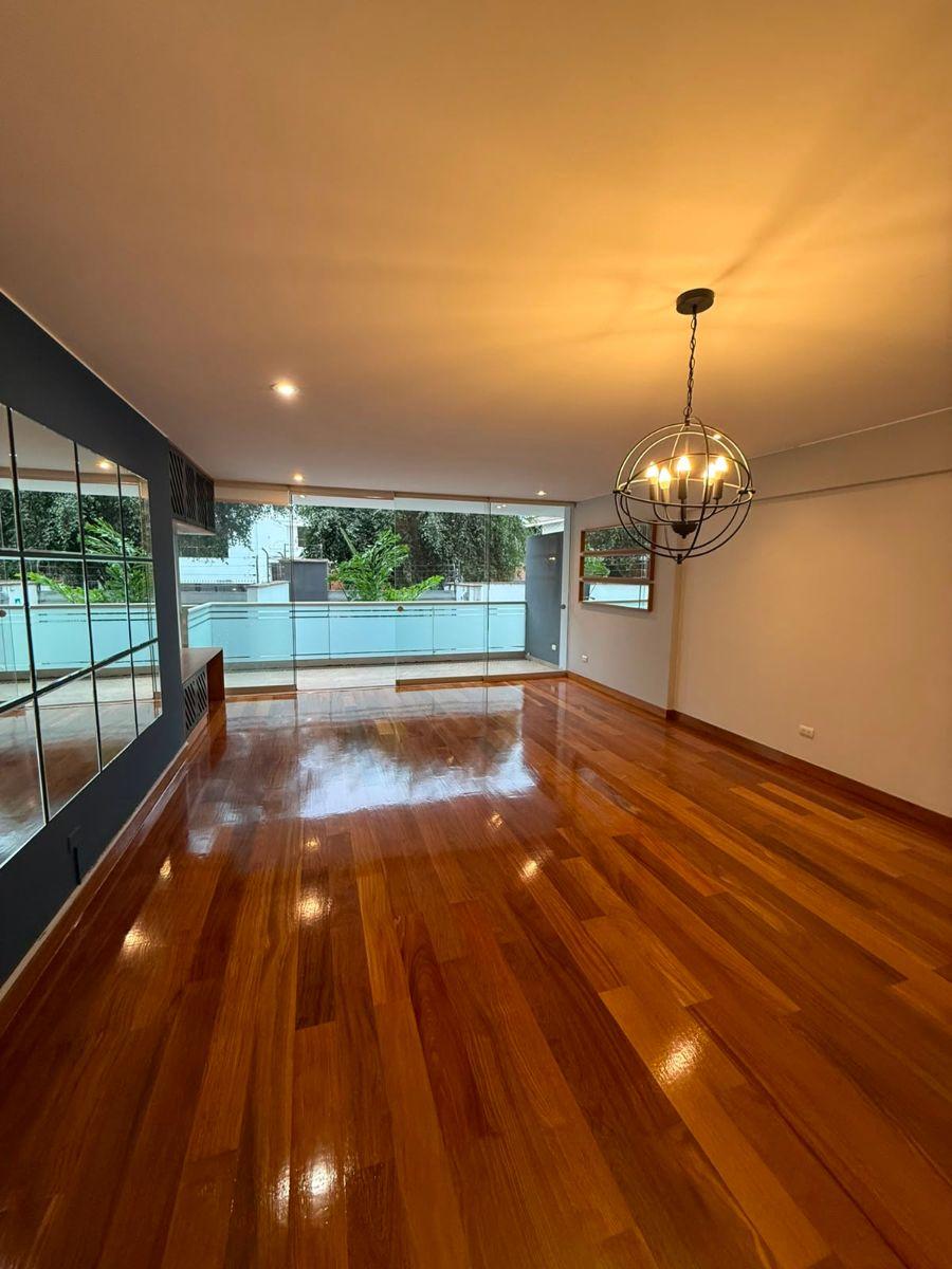 Flat de 167 m² con Vista Calle, 3 Dorm. en Chacarilla del Estanque en San Borja