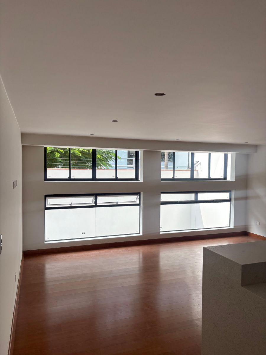 Vendo Exelente Departamento en Chacarilla San Borja