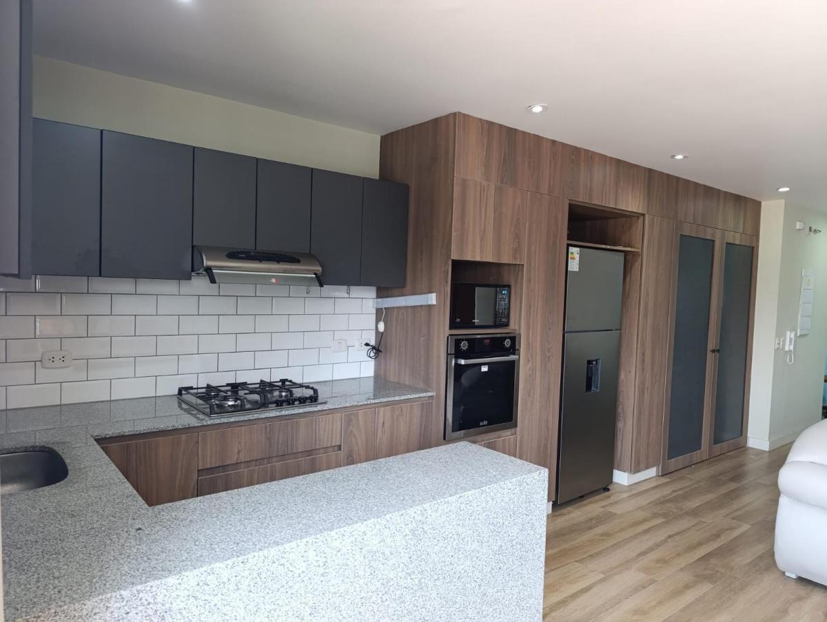 Departamento Exclusivo Frente a Parque en San Borja | 2 Dormitorios | Piscina | Cochera | Depósito
