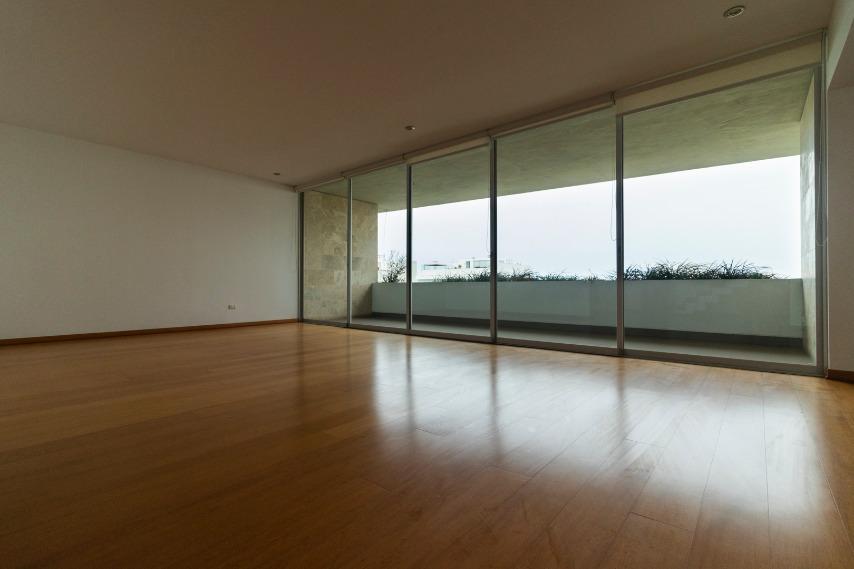 Vendo Penthouse Cerca a Golf