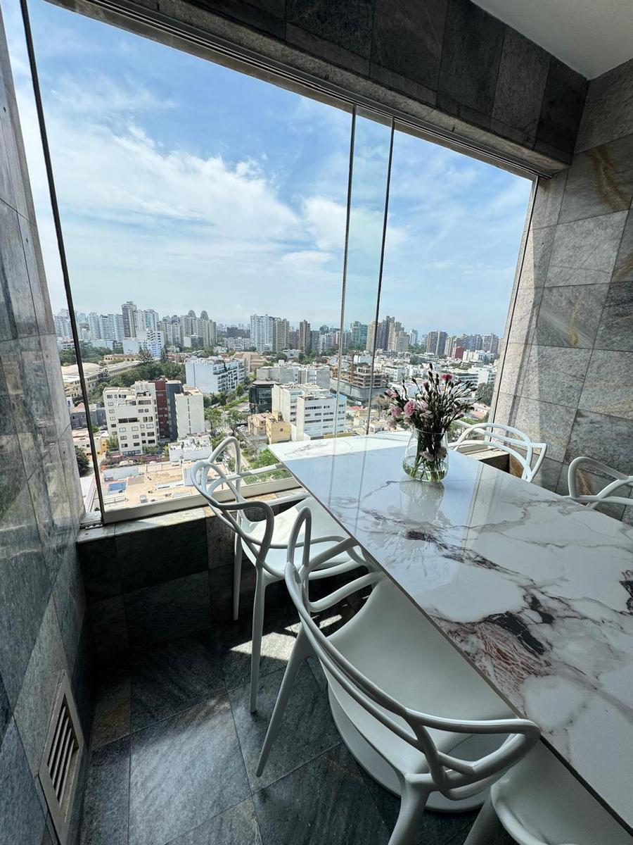 Vive en Las Alturas: Exclusivo Departamento de 105 m² en Piso 19