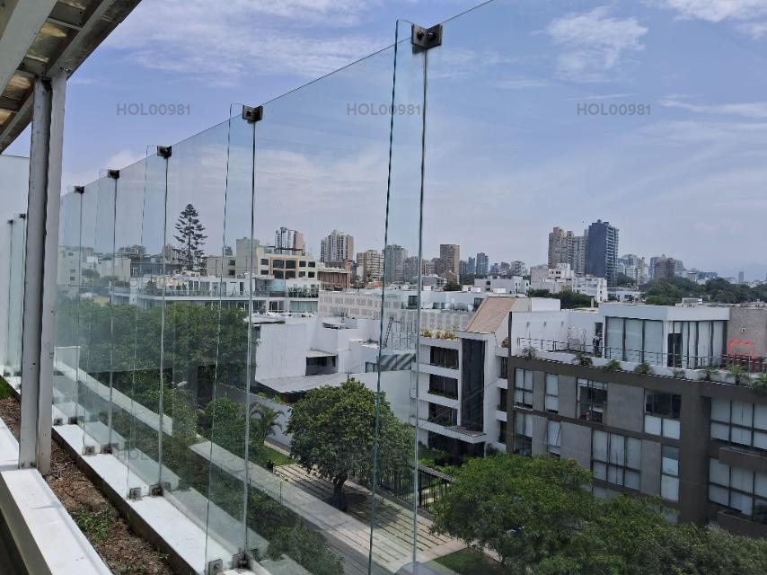 Vendo Bello Departamento Duplex en Calle Baltazar La Torre N 1, Piso 4, San Isidro.