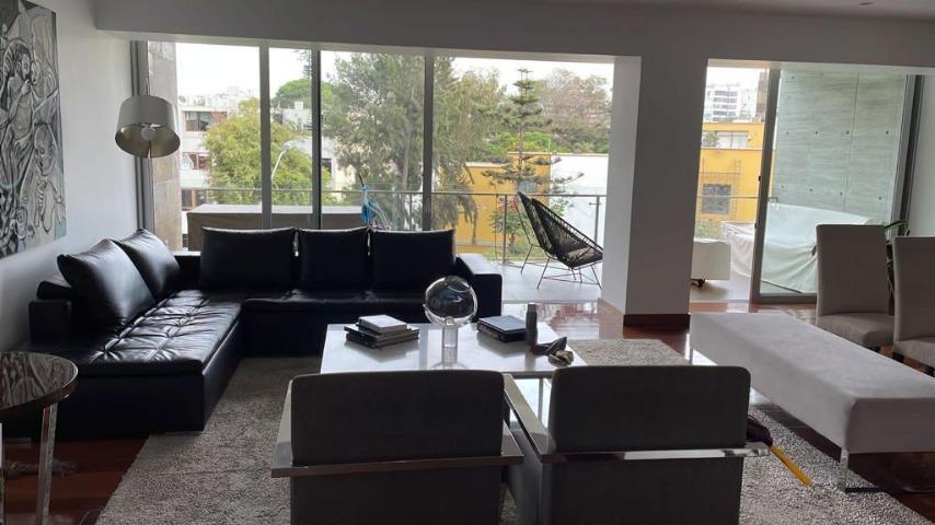 Vendo Lindo Departamento Flat en Calle El Rosario N 3, Piso 4, San Isidro.