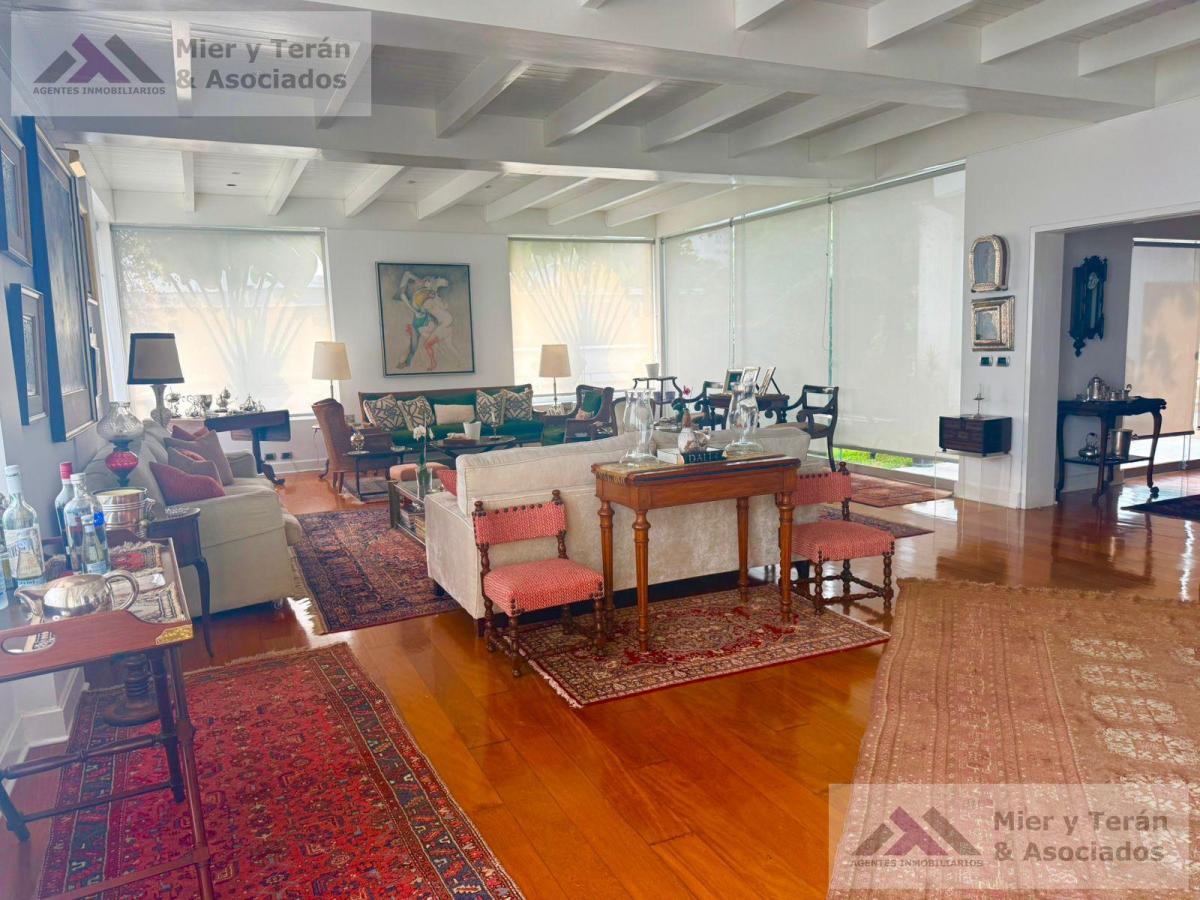 Hermoso y Lujoso Penthouse en San Isidro - Dpt 601 (609 - 1127 - 1)