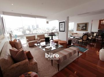 Moderno Departamento en Venta Iluminado Pocos Propietarios San Isidro Tradicional