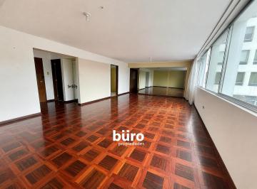 Departamento en venta en San Isidro - 180 m², 3 dormitorios