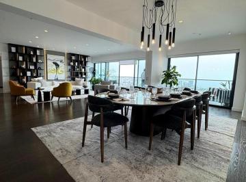 Departamento en venta en San Isidro - 302 m², 4 dormitorios