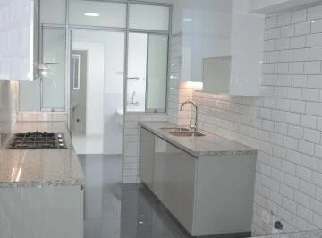 Triplex San Isidro Entrega Inmediata (No Paga Alcabala)