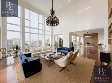 Departamento en venta en San Isidro - 900 m², 4 dormitorios