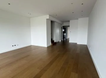 En Venta Lujoso Duplex de 2 Dorm. + Flex - San Isidro – Esquina del Golf