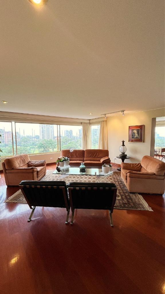 Se Vende Exclusivo Departamento Frente Al Lima Golf – San Isidro