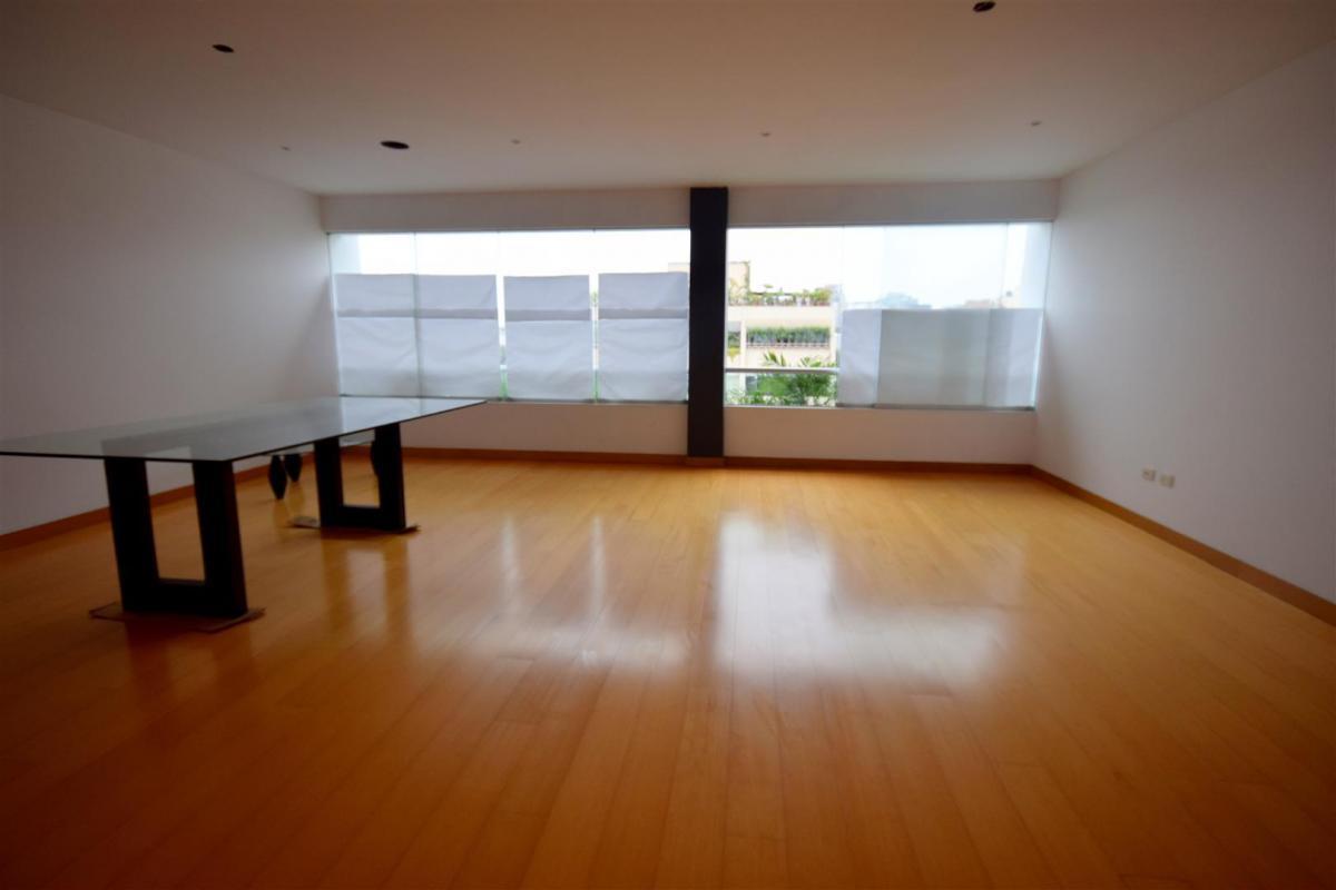 Vendo Penthouse Dúplex a Pasos de Miguel Dasso, San Isidro - Sias132