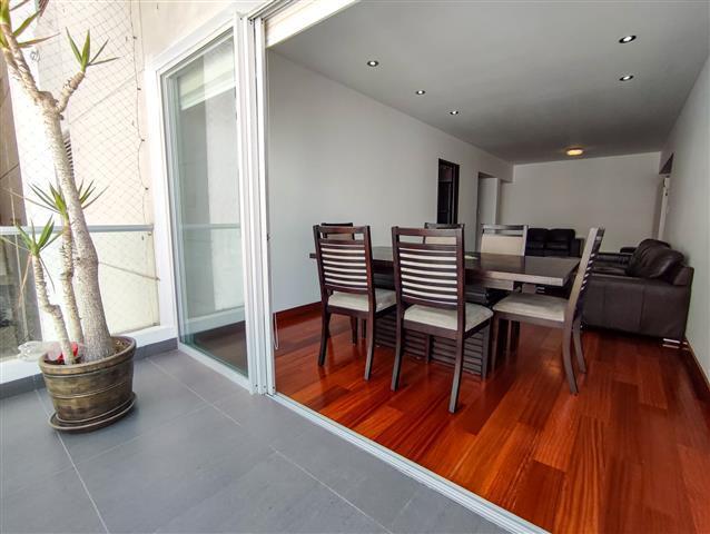 Vendo Departamento de 163 m², 3 Dorm, a Pasos del Golf, San Isidro