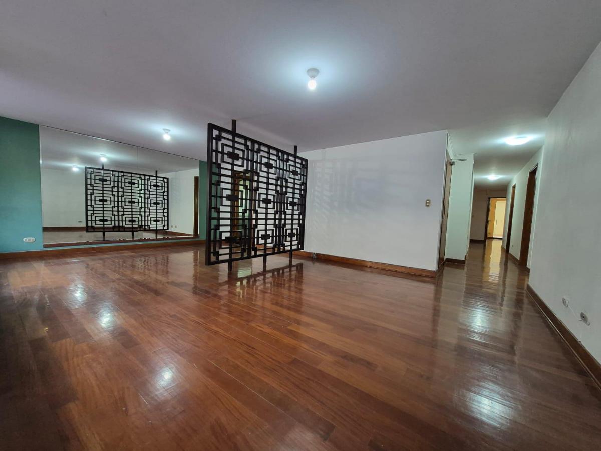 Departament. o en Venta San Isidro