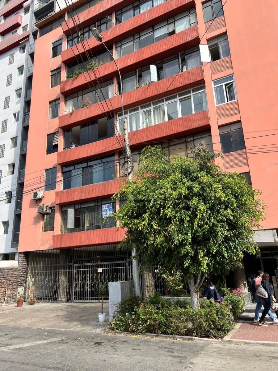 Vendo Departamento en Javier Prado San Isidro - Remodelado