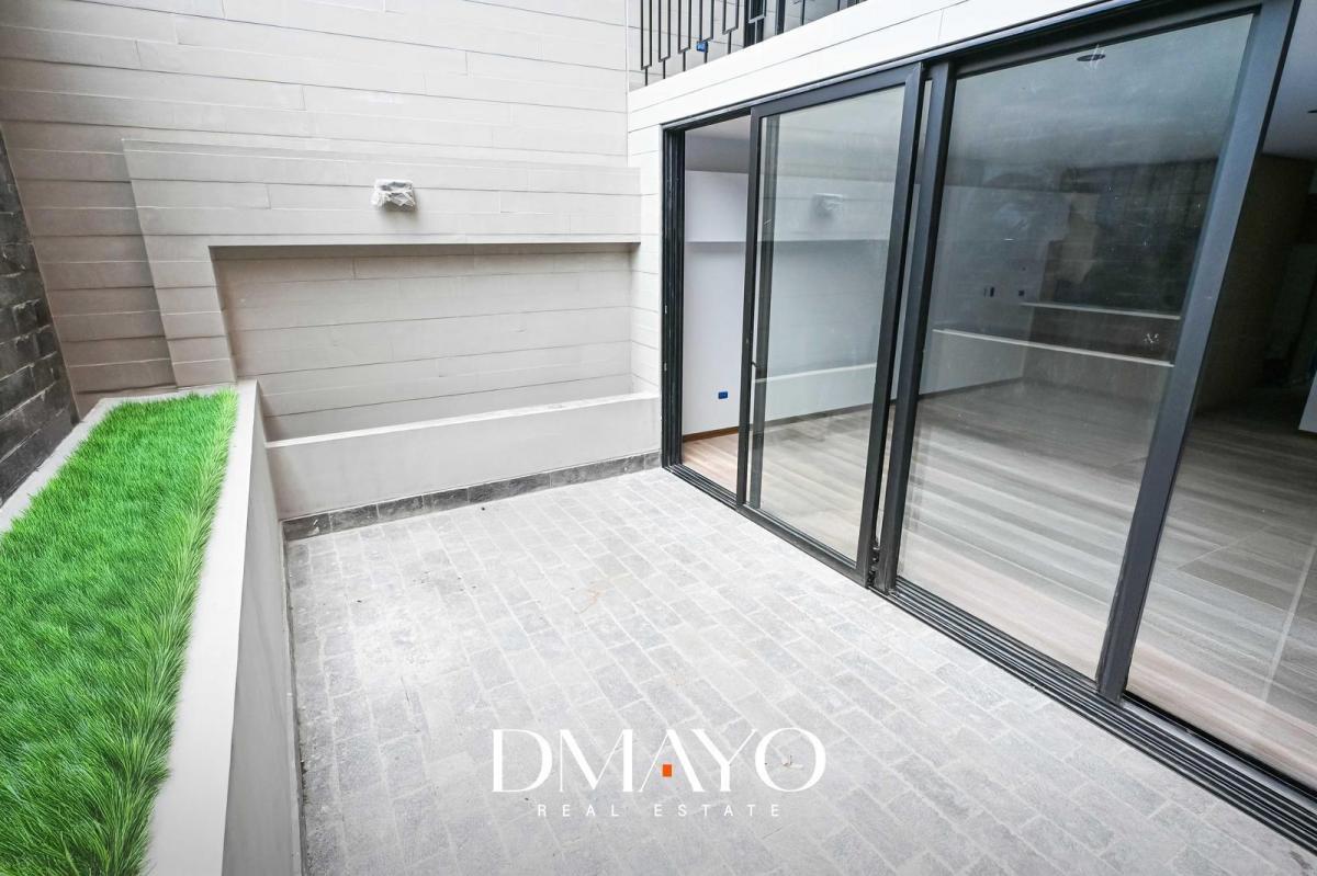 Exclusivo Departamento de Estreno Ubicado en Zona Privilegiada de San Isidro, en Calle Cerrada.