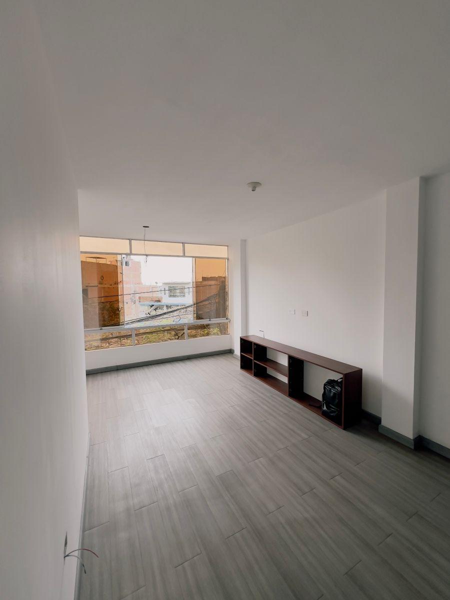 Departamento en venta en San Martin de Porres - 76 m², 3 dormitorios