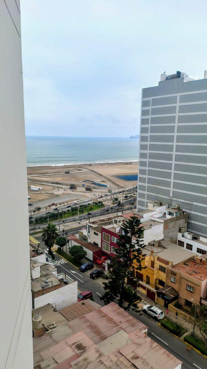Venta Departamento con Vista Al Mar y Cochera en Malecón Bertolotto - San Miguel