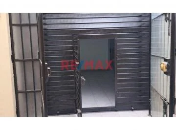Vendo Mini Depa - Local en 1er Piso con Cochera en San Miguel