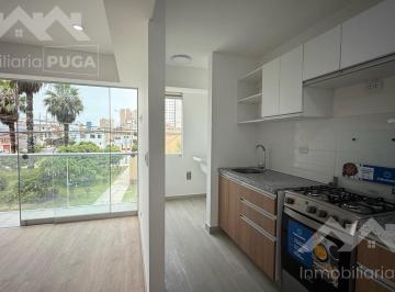 Venta de Departamentos de Estreno con Vista Lateral Al Mar en San Miguel