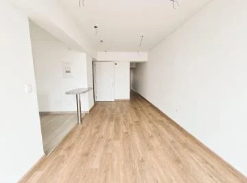 Venta Departamento de Estreno. 02 Dormitorios. Frente a Parque en San Miguel