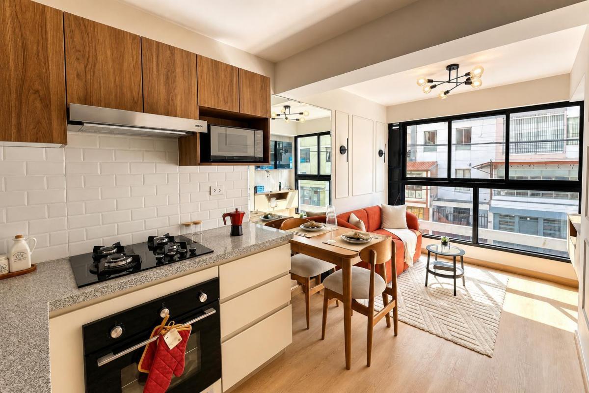 Se Vende Departamento en Miguel, Edificio Frente a Parque