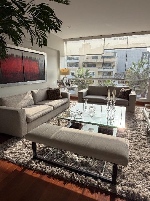 Lindo Departamento Penthouse en Chacarilla - Surco