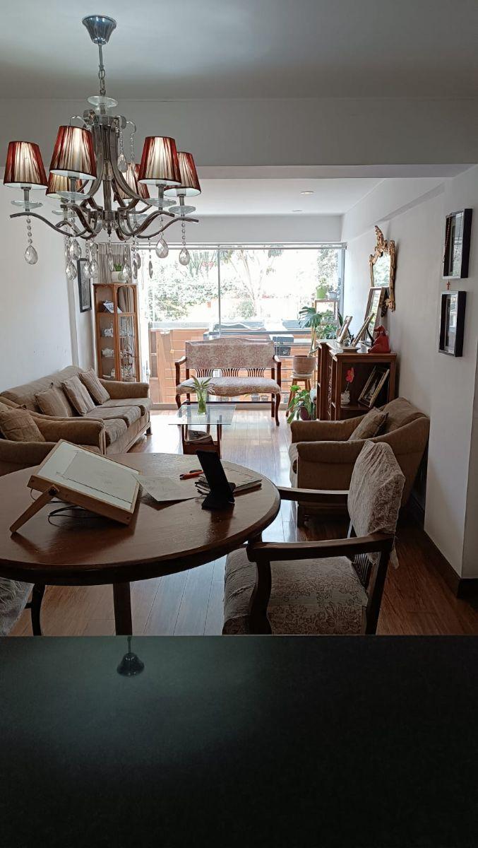 Departamento en venta en Santiago de Surco - 111 m², 3 dormitorios