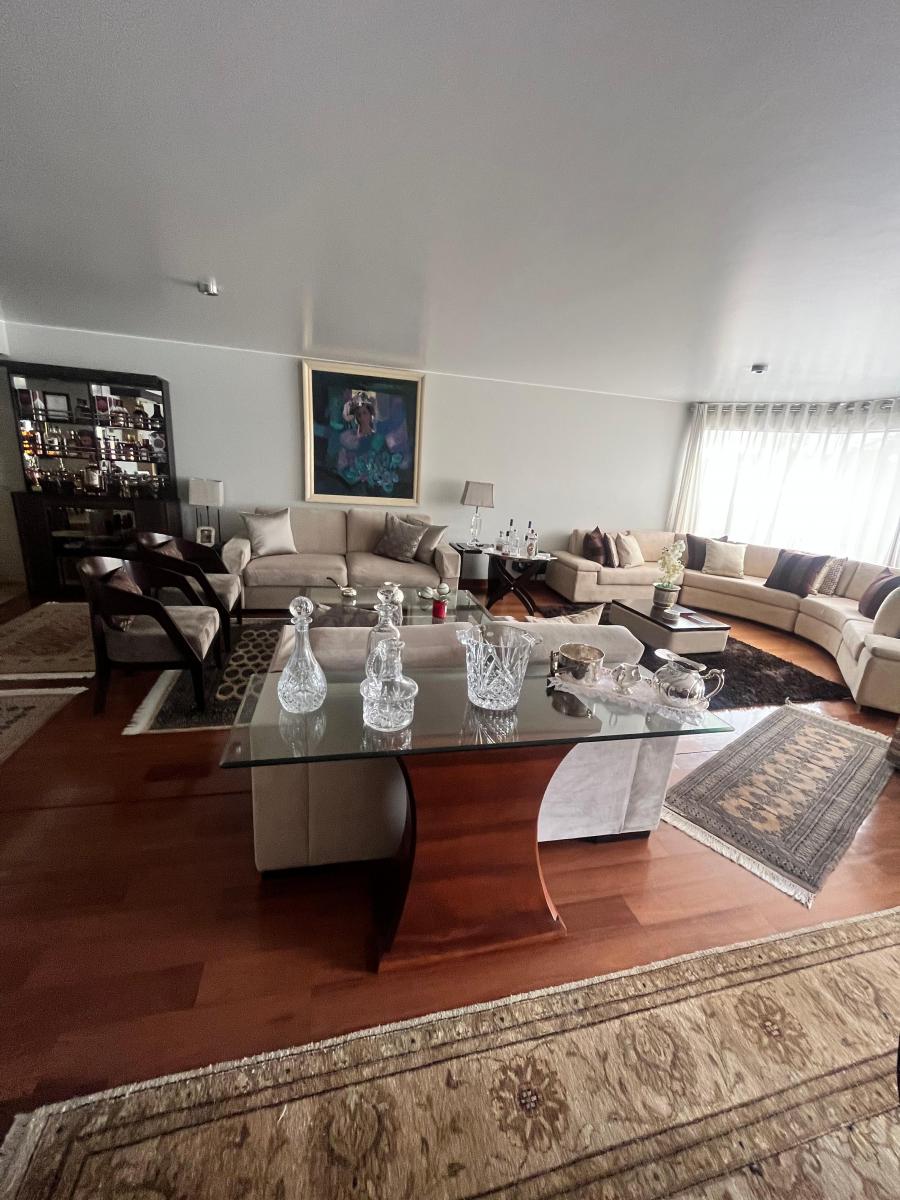 Bajo de Precio Venta Impecable Departamento!