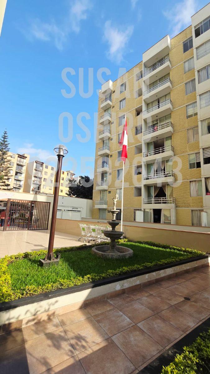 Venta de Dpto 73.70 m² + 1 Estacionamiento de 12.81 m², Condominio Los Libertadores, Surco.