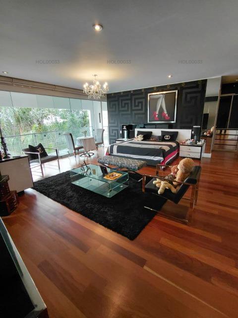 Vendo Bello Departamento Duplex en Calle Bella Vista N 1, Piso 1, Urb. Casuarinas, Surco