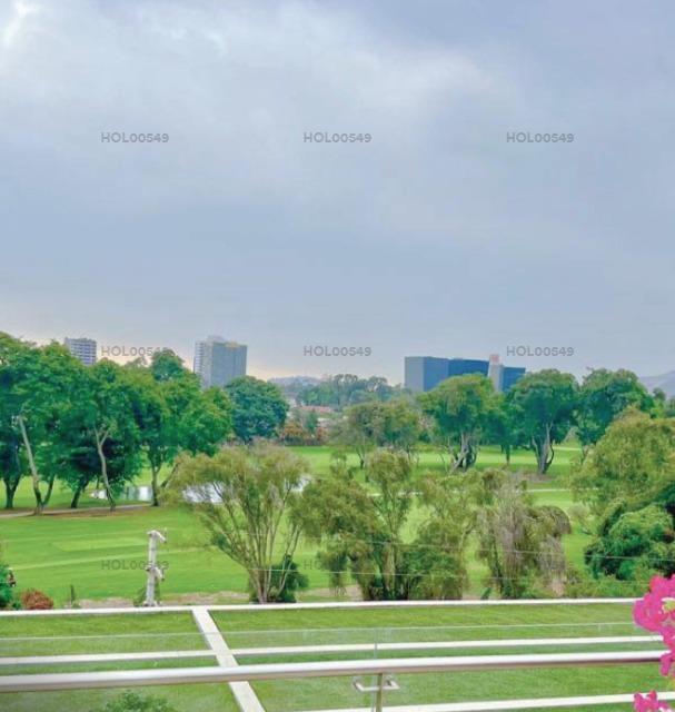 Vendo Lindo Departamento Duplex en Avenida Golf Los Incas N1, Piso 6, Urb. Cerros de Camacho, Surco.
