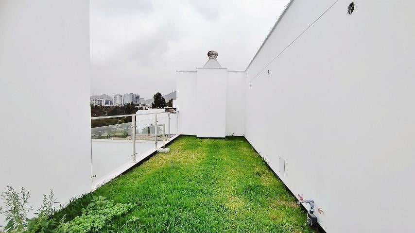 Vendo Lindo Departamento Duplex en Avenida Bielovucic Cavalier N 3, Piso 5, Urb, Chacarilla San Borja