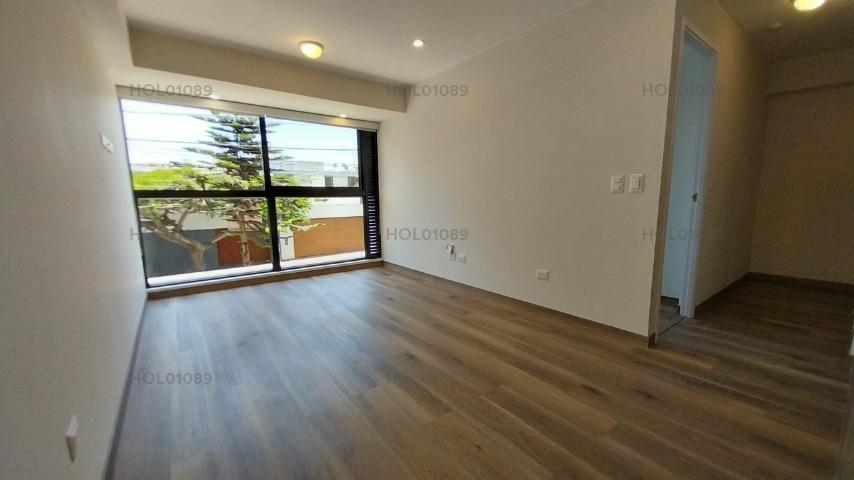 Vendo Departamento Flat en Estreno en Jirón Marginal La Selva, Piso 2, Urb. Tambo Monterrico, Surco.