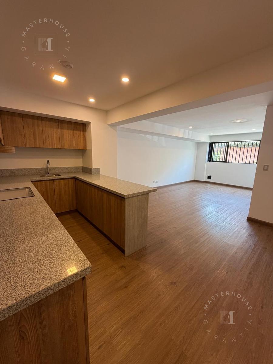 Departamento en venta en Santiago de Surco - 99 m², 3 dormitorios